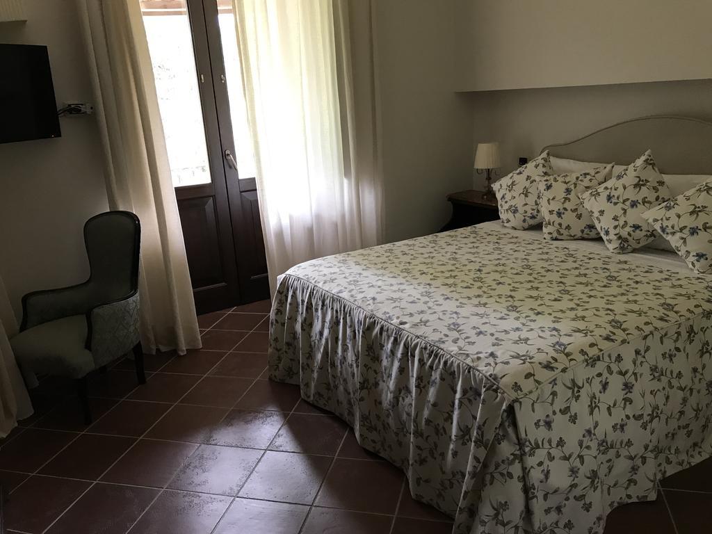 Il Casale Di Riardo Luxury B&B Exterior photo