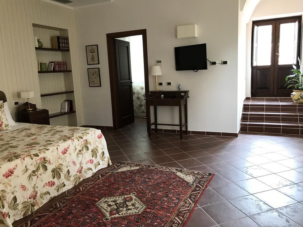 Il Casale Di Riardo Luxury B&B Exterior photo